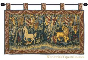 Lion et Licorne Heraldiques - With Loops Tapestry